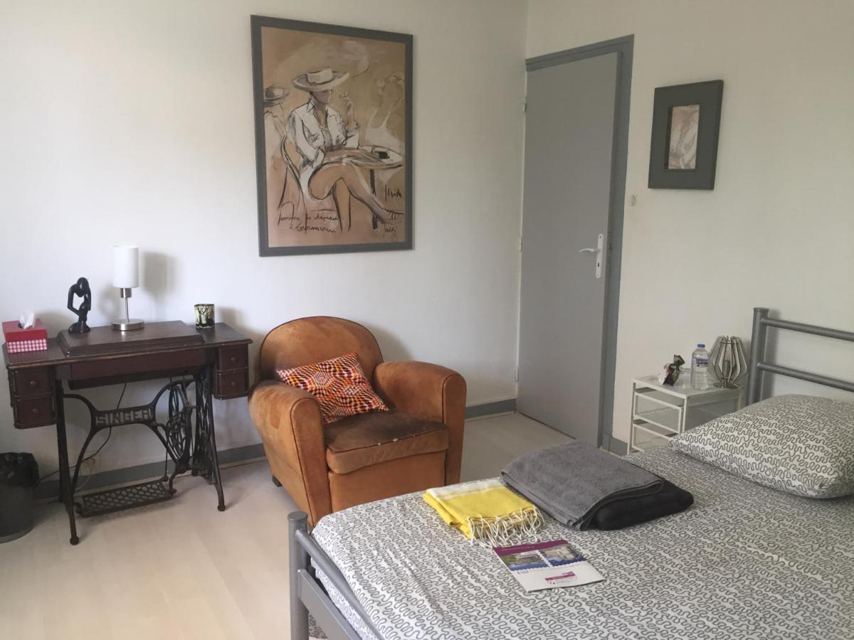 Le Petit Jeu Grignan Bed and Breakfast Εξωτερικό φωτογραφία